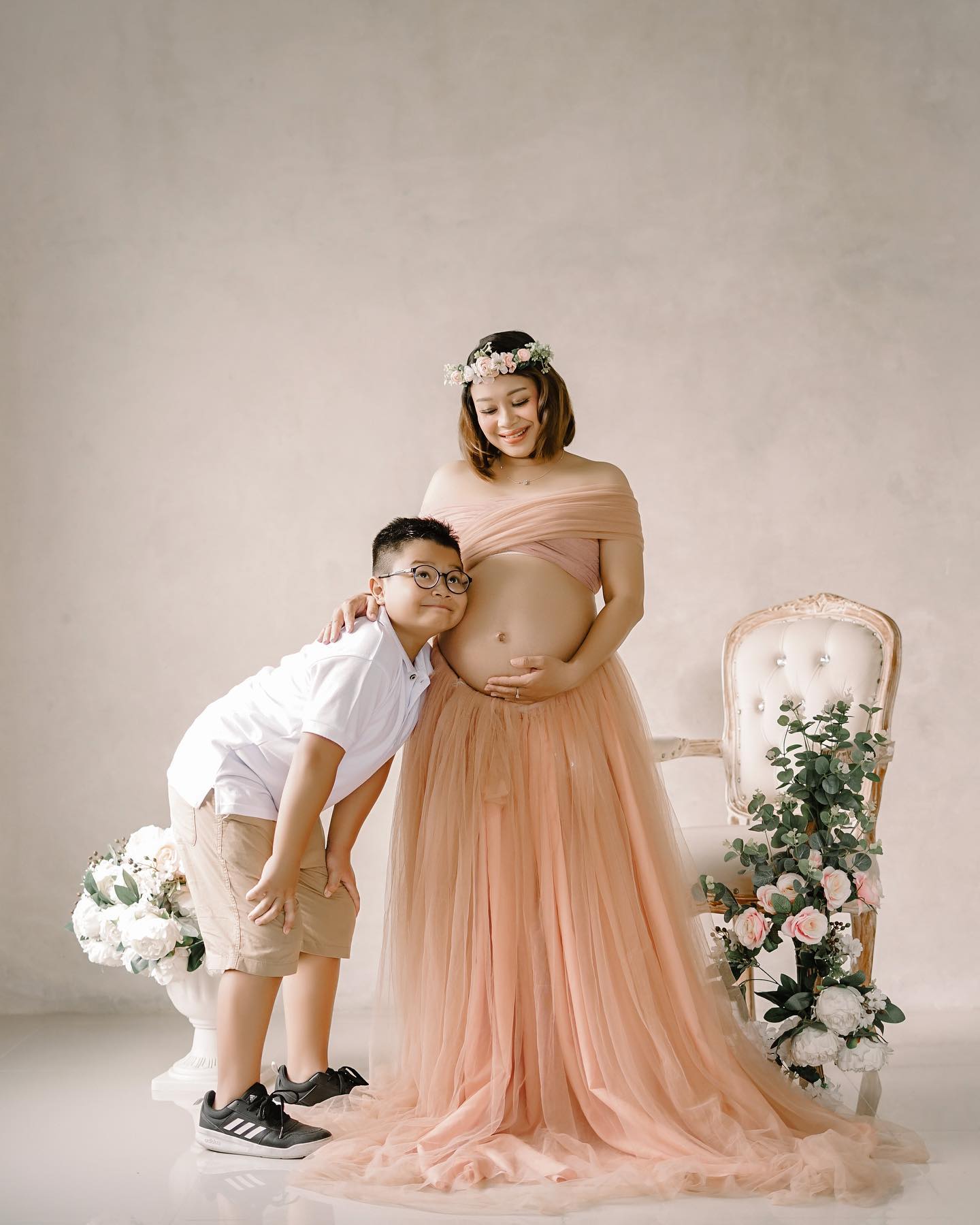 Maternity Concept 5